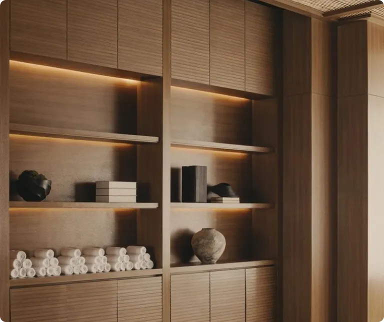 Modern Kitchen with White Shaker Cabinets — Oak Shaker F5 — Shaker Series