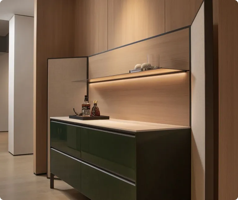 Modern Kitchen with White Shaker Cabinets — Oak Shaker F5 — Shaker Series